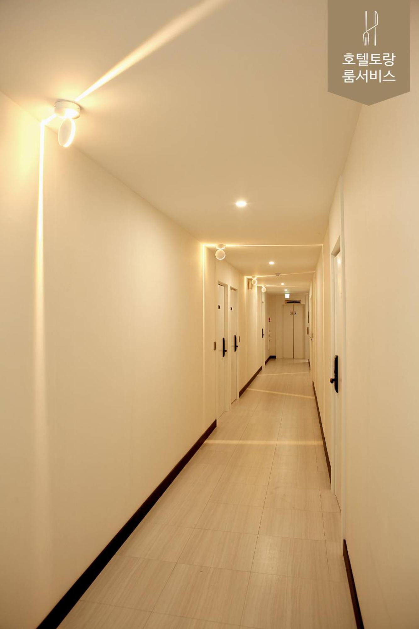 Hotel Torang Чонджу Екстер'єр фото